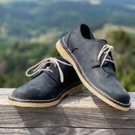 Czarne buty