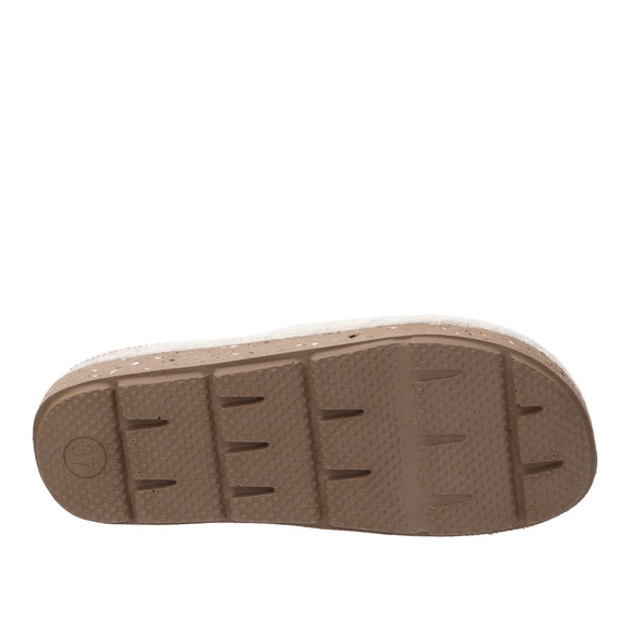 Dámské pohodlné domácí pantofle Felt