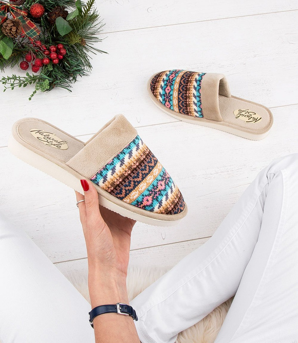 Dámské vnitřní pantofle norský vzor